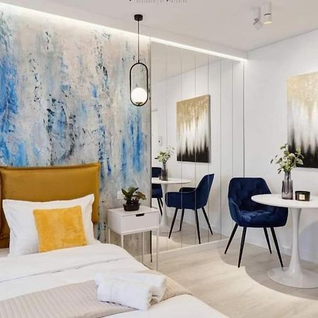 Government Deluxe Studio By Magic Apartments Bucureşti Eksteriør bilde